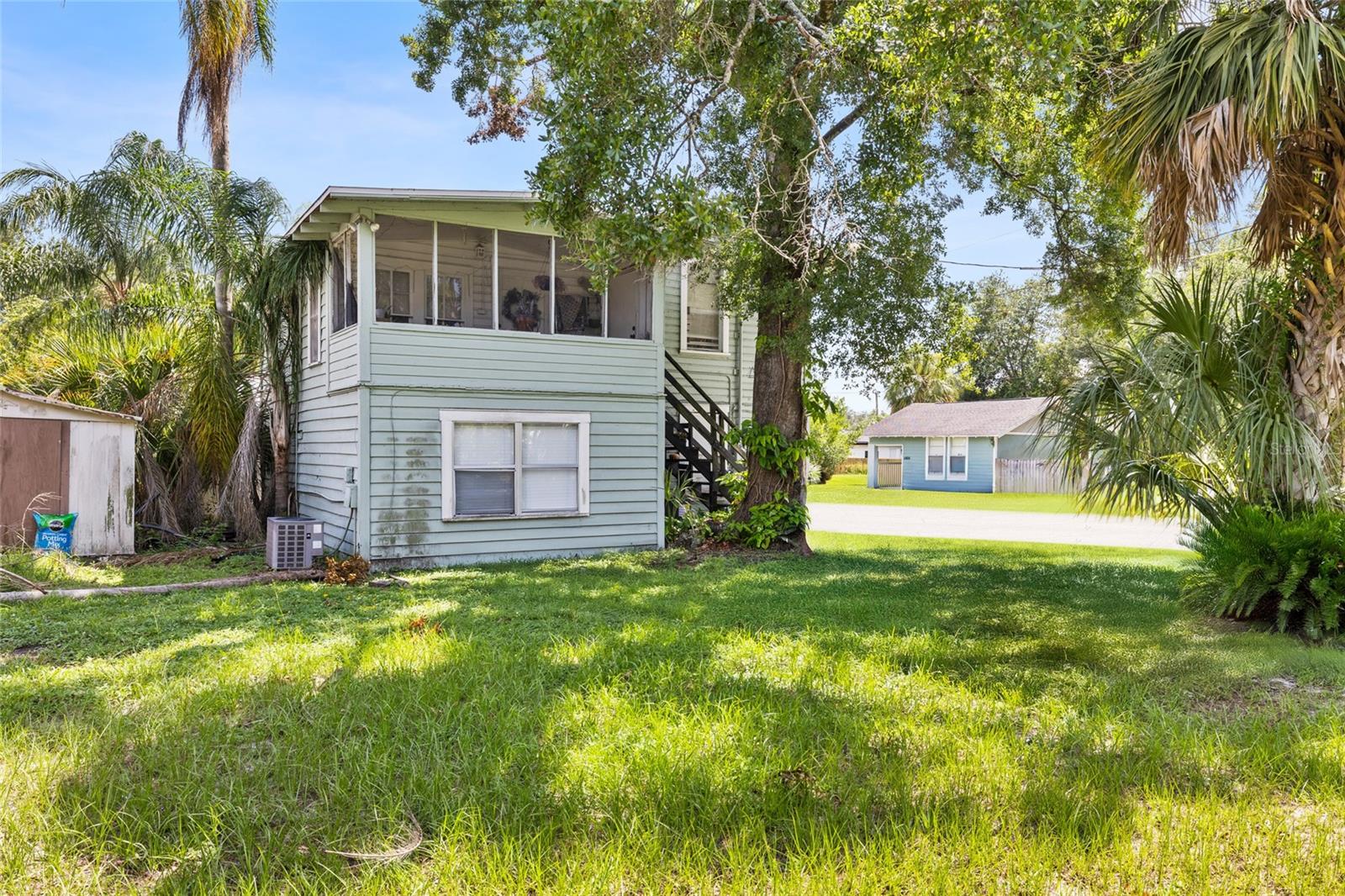 128 W NORTH STREET