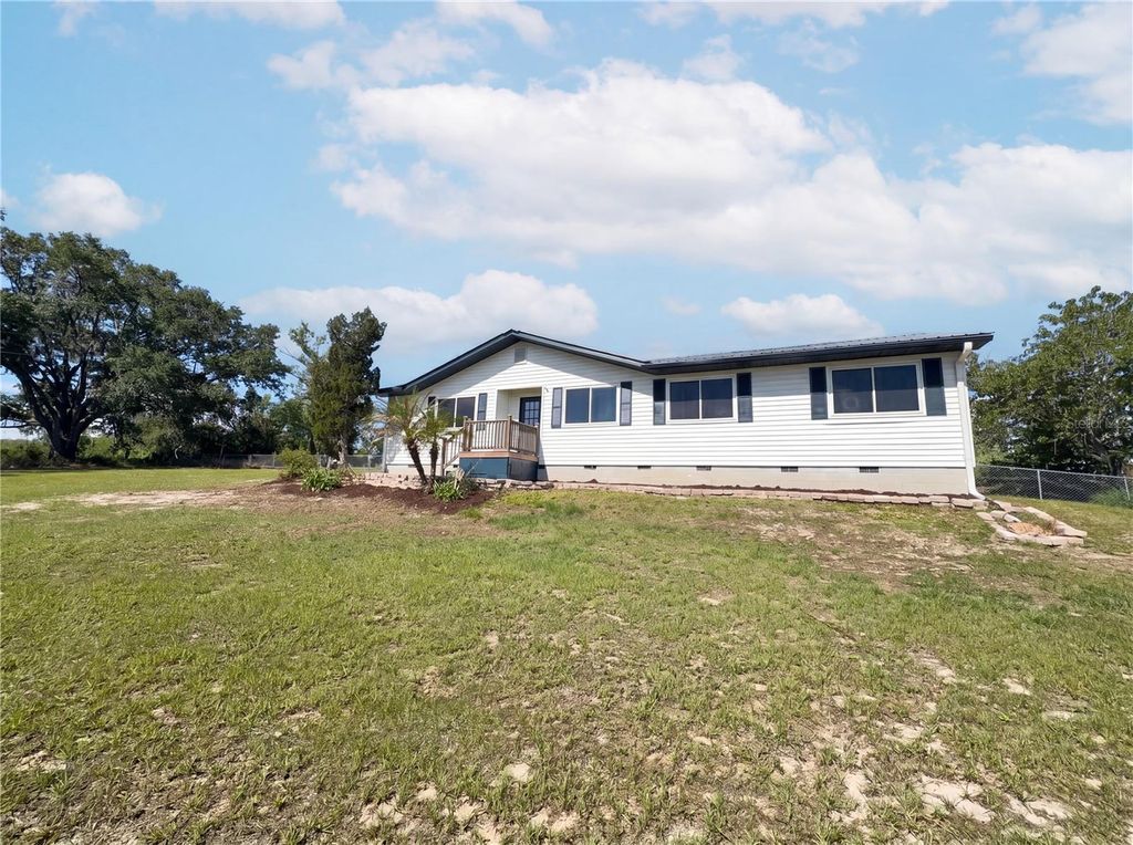 Photo of 7375 Us Highway 98 E, Fort Meade, FL 33841 (MLS # O6402950)