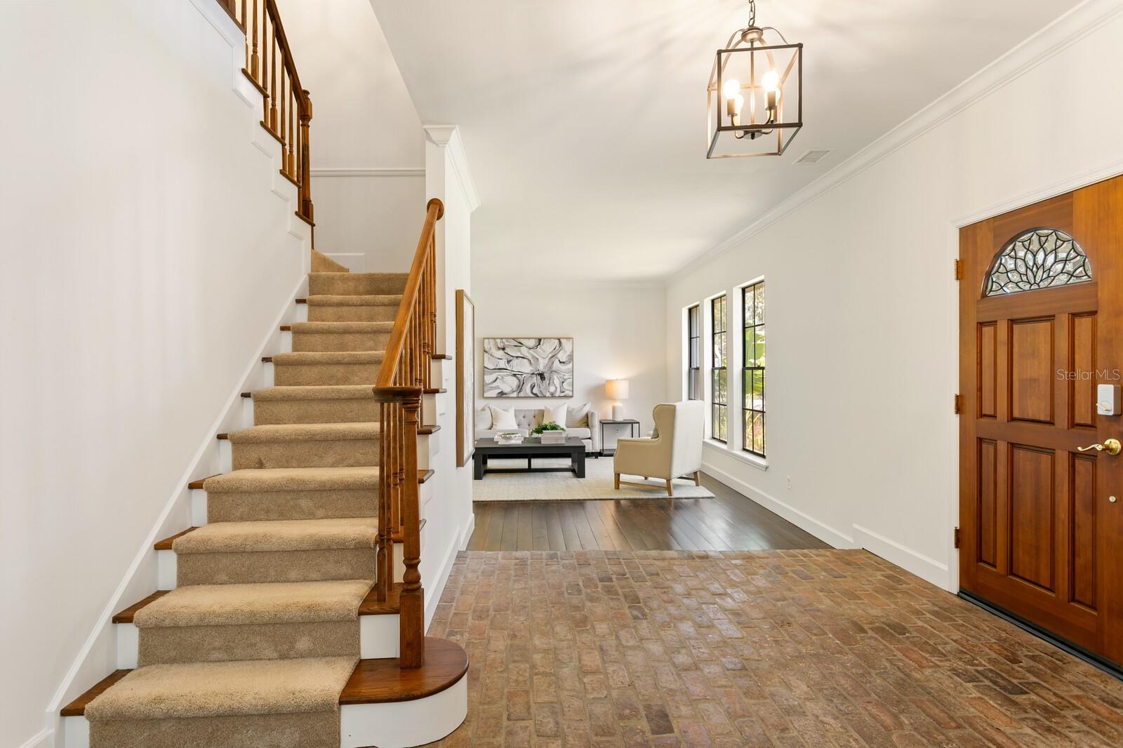 FRANCES ARBOR VILLAS - Residential