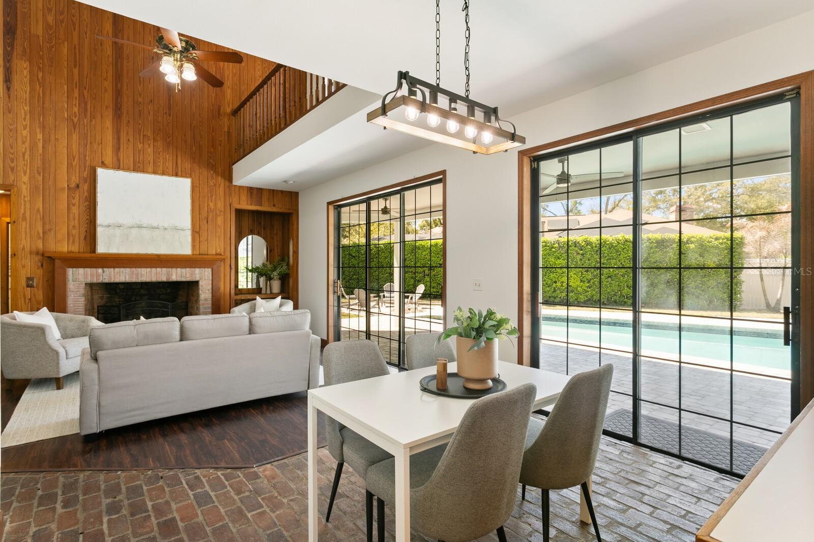 FRANCES ARBOR VILLAS - Residential