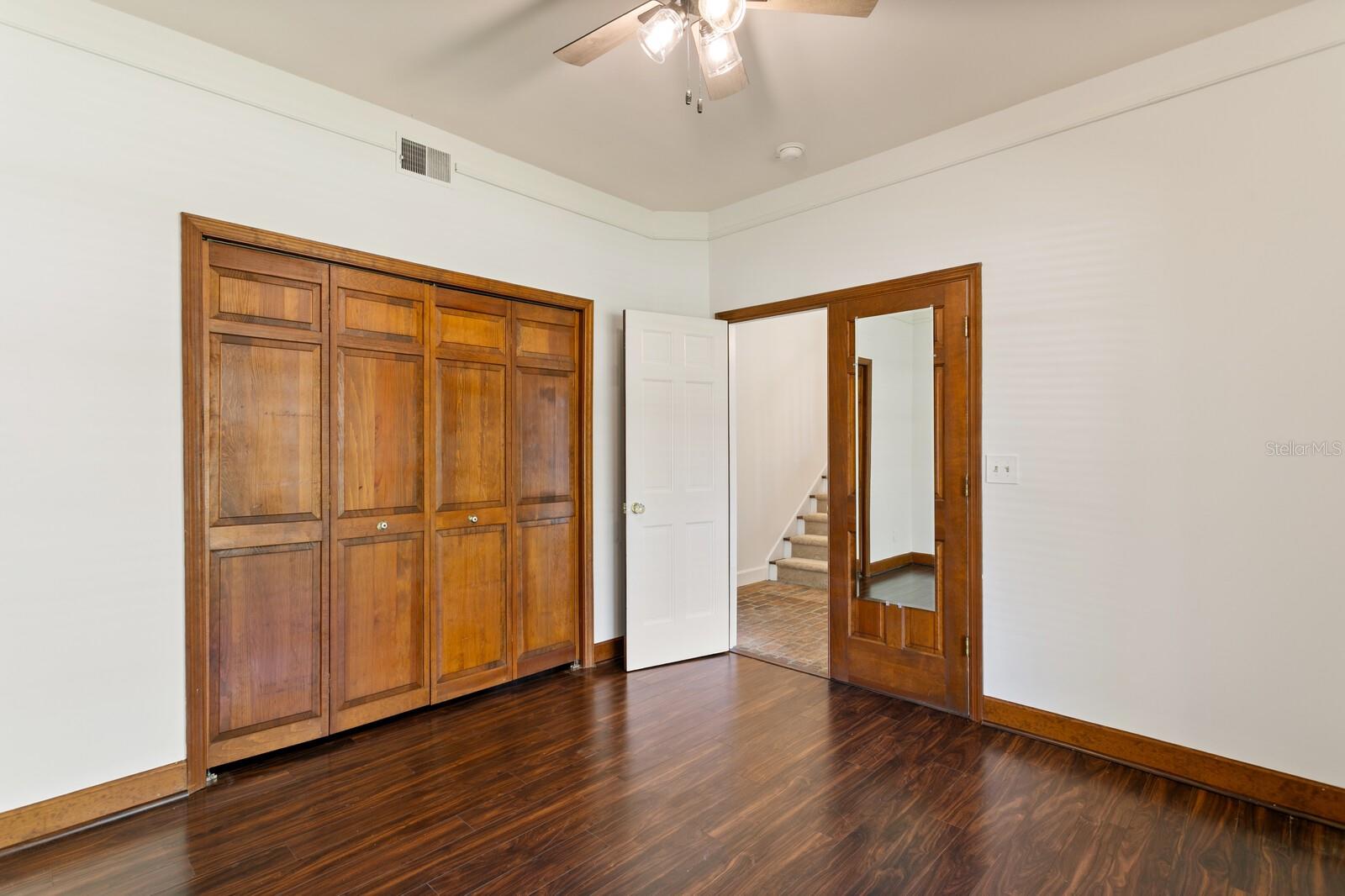 FRANCES ARBOR VILLAS - Residential