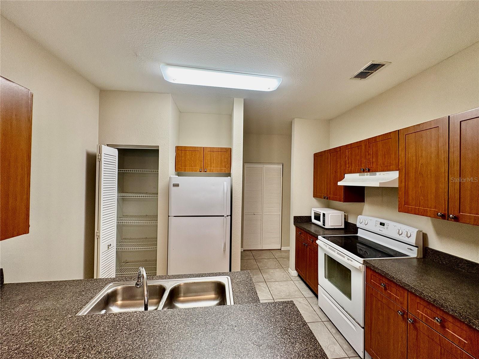 TUSCANY AT INNISBROOK CONDO - Residential Lease