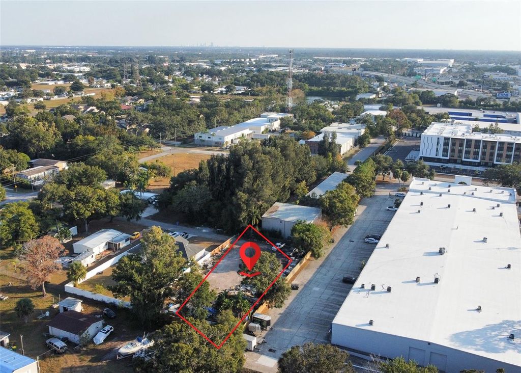 Photo of 6353 143rd Avenue N, Clearwater, FL 33760 (MLS # TB8449385)