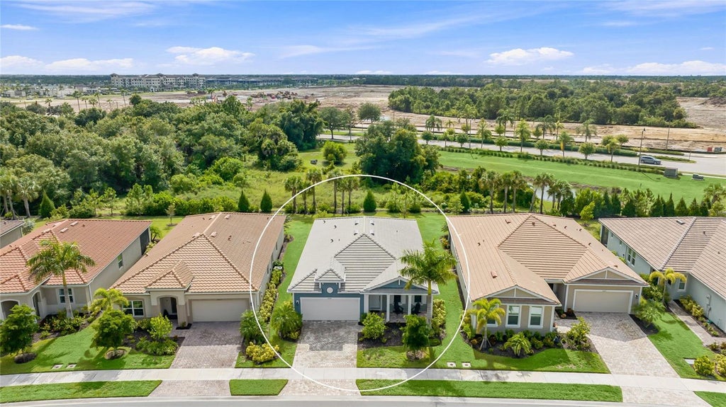 Photo of 20285 Symphony Place, Venice, FL 34293 (MLS # A4704724)