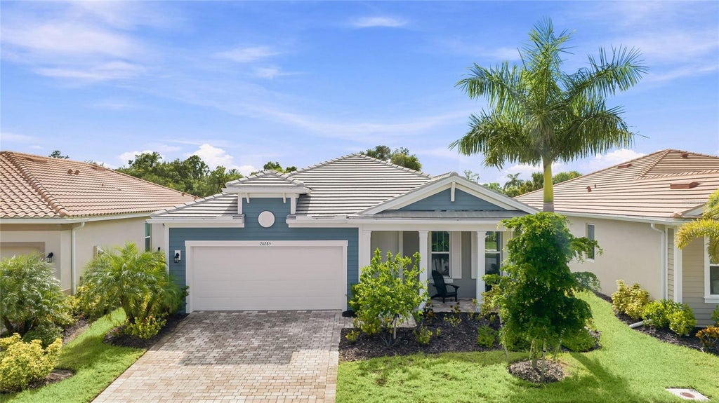 Photo of 20285 Symphony Place, Venice, FL 34293 (MLS # A4704724)