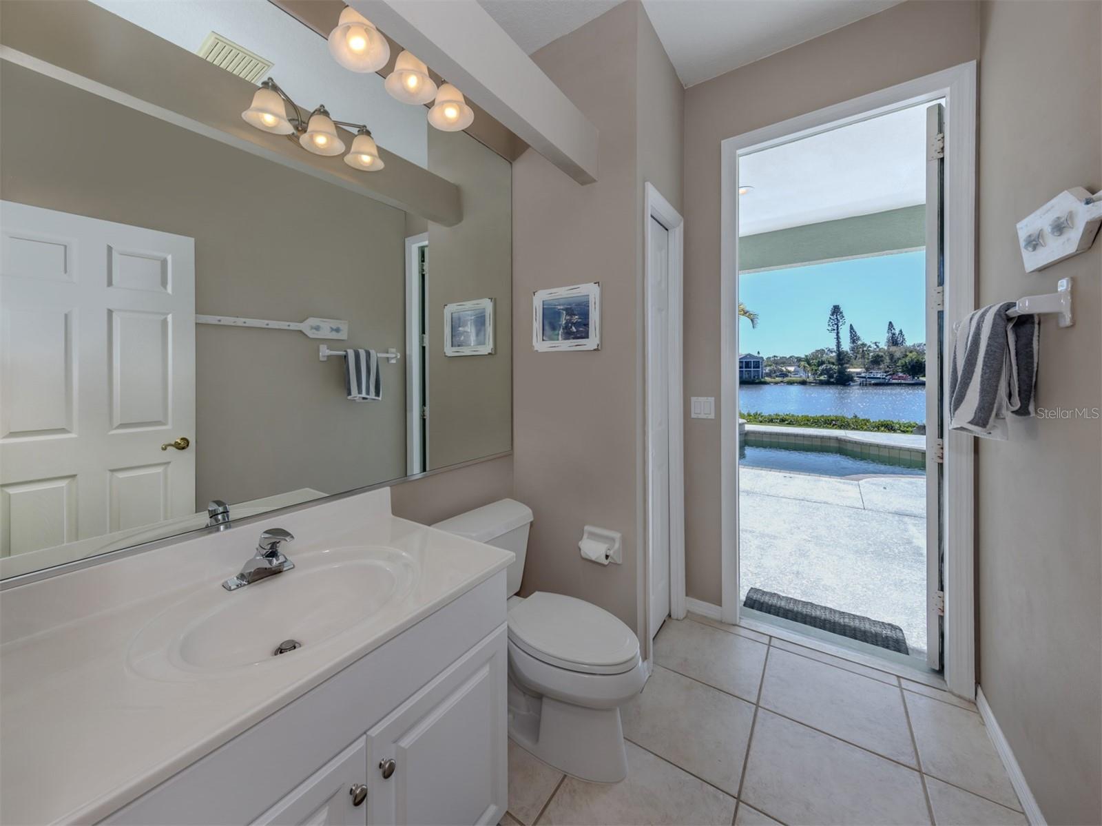 SHAKETT ISLAND - Residential