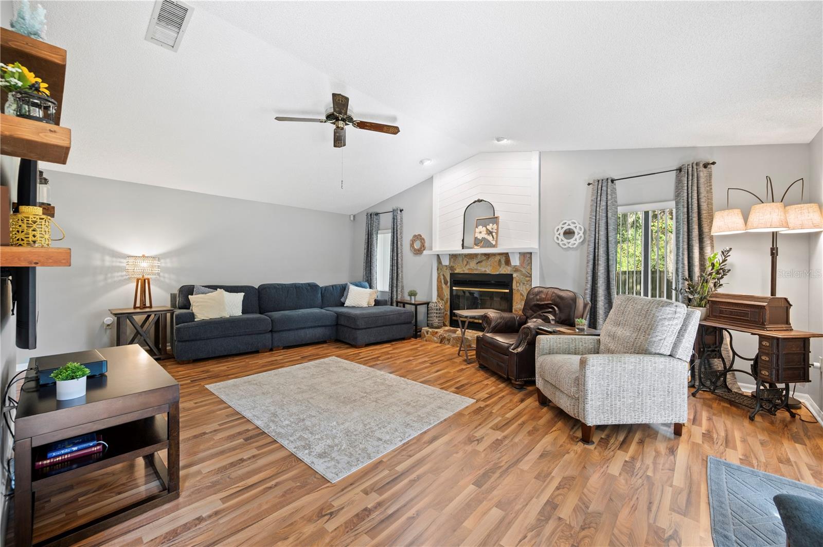 2133 CREEKBEND DRIVE
