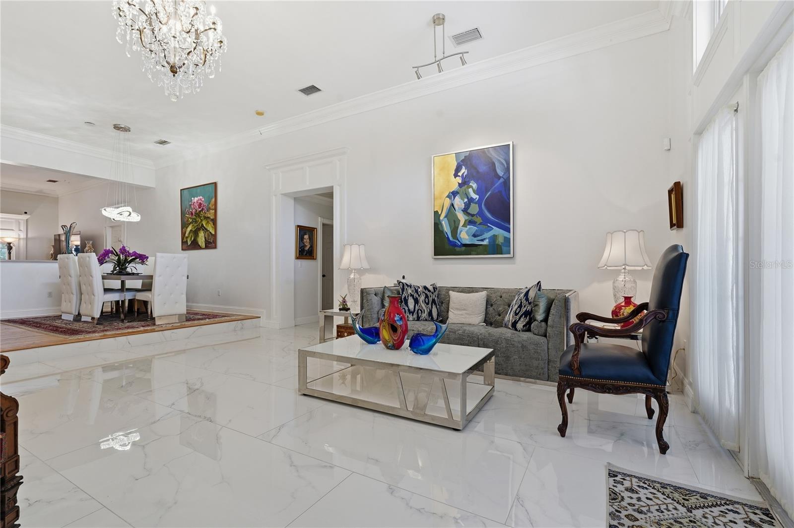 121 HARBOR VIEW LANE