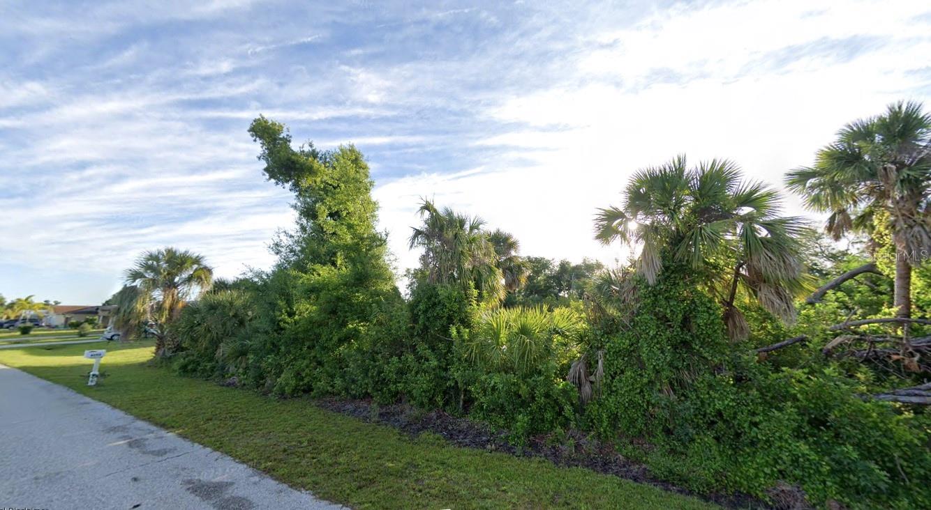 PORT CHARLOTTE SEC 069 - Land