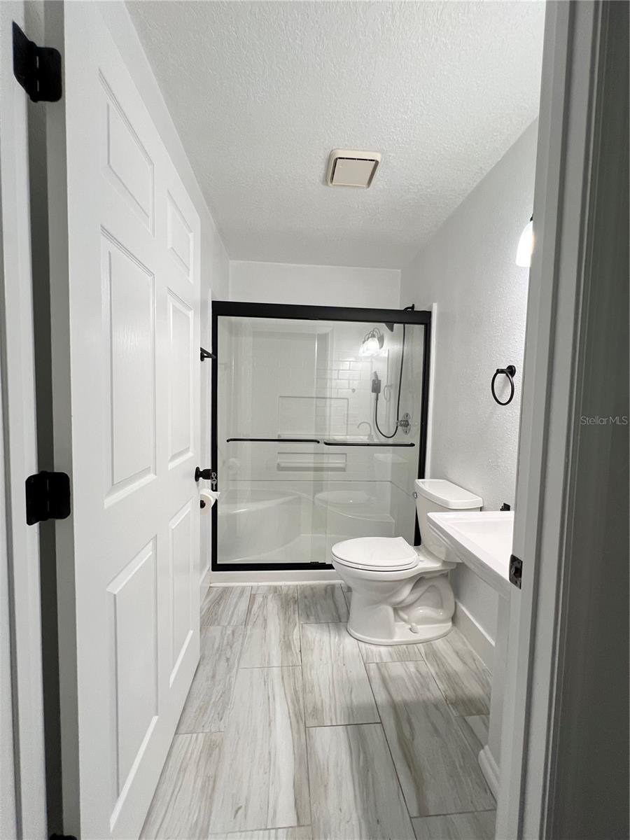 WHEELER HEIGHTS - Residential