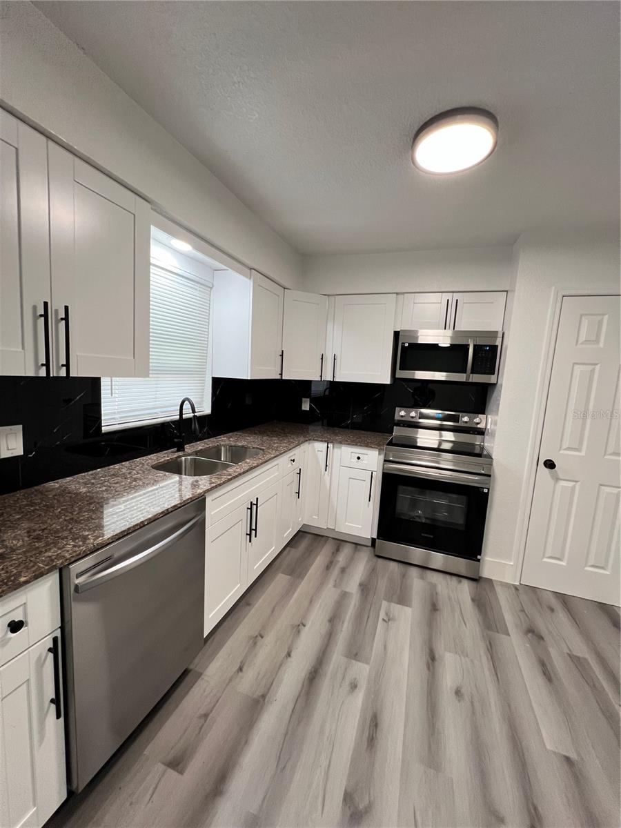 WHEELER HEIGHTS - Residential