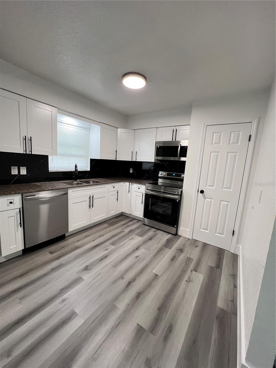 WHEELER HEIGHTS - Residential