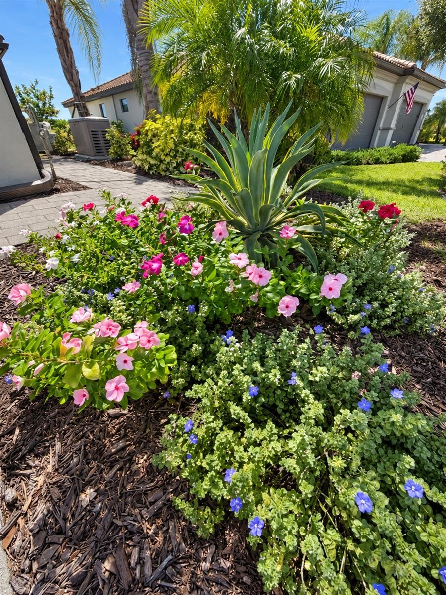 15914 CLEAR SKIES PLACE, BRADENTON, FL, 34211 3 15914 CLEAR SKIES PLACE