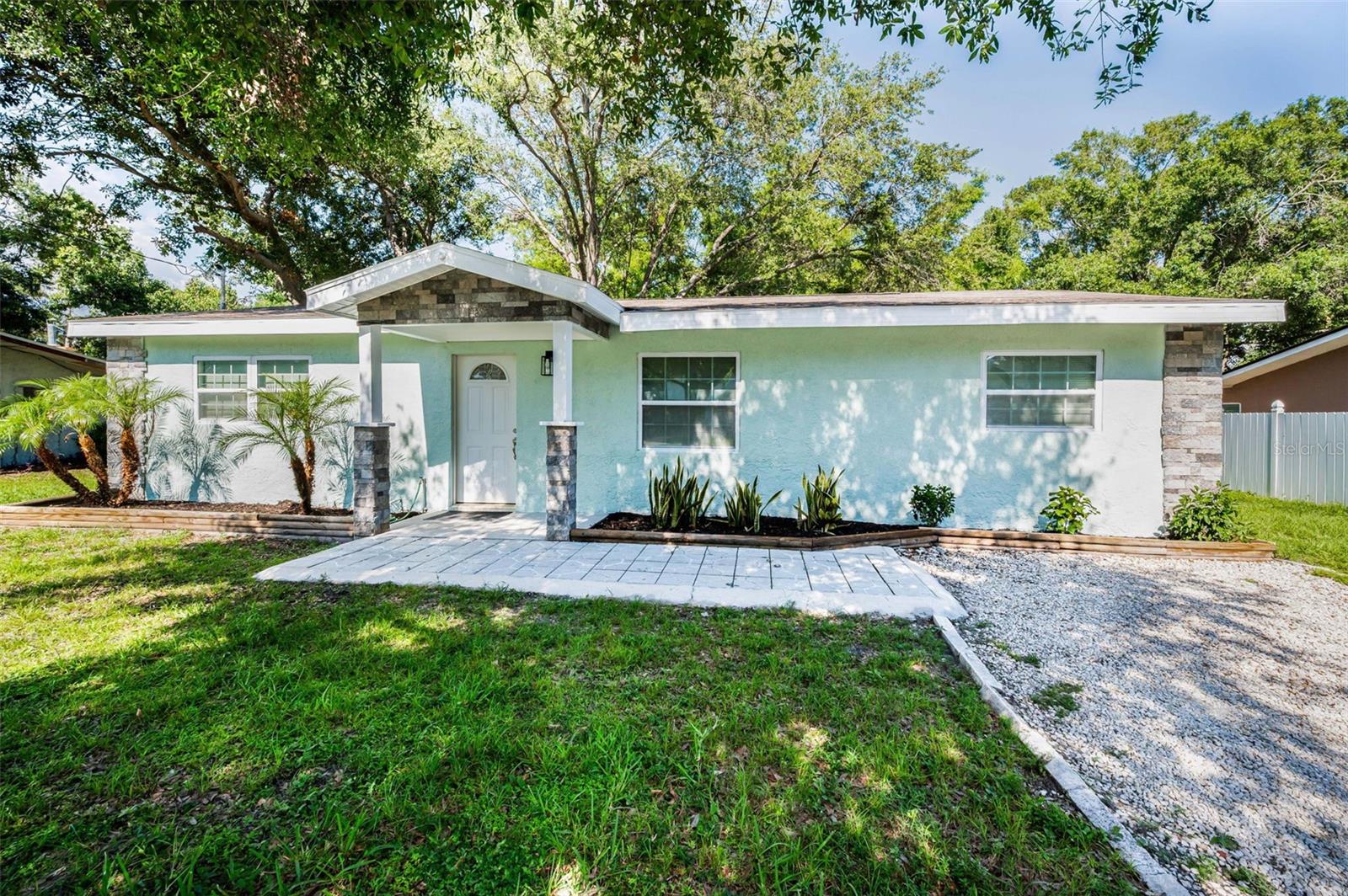 2121 DODGE STREET