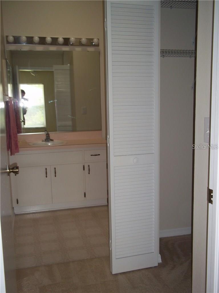 NANTUCKET I CONDO PH III SECTION B - Residential Lease