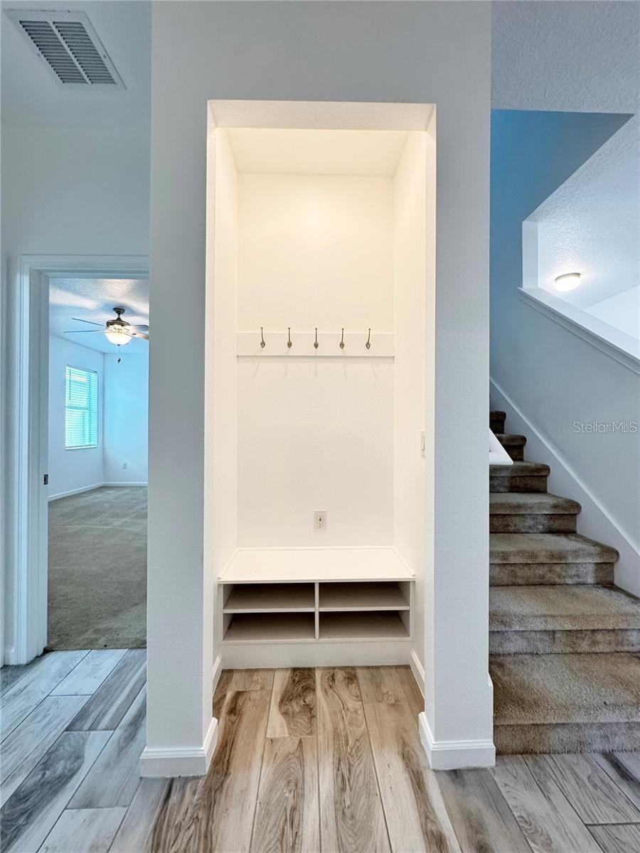 TRINITY RDG - Residential