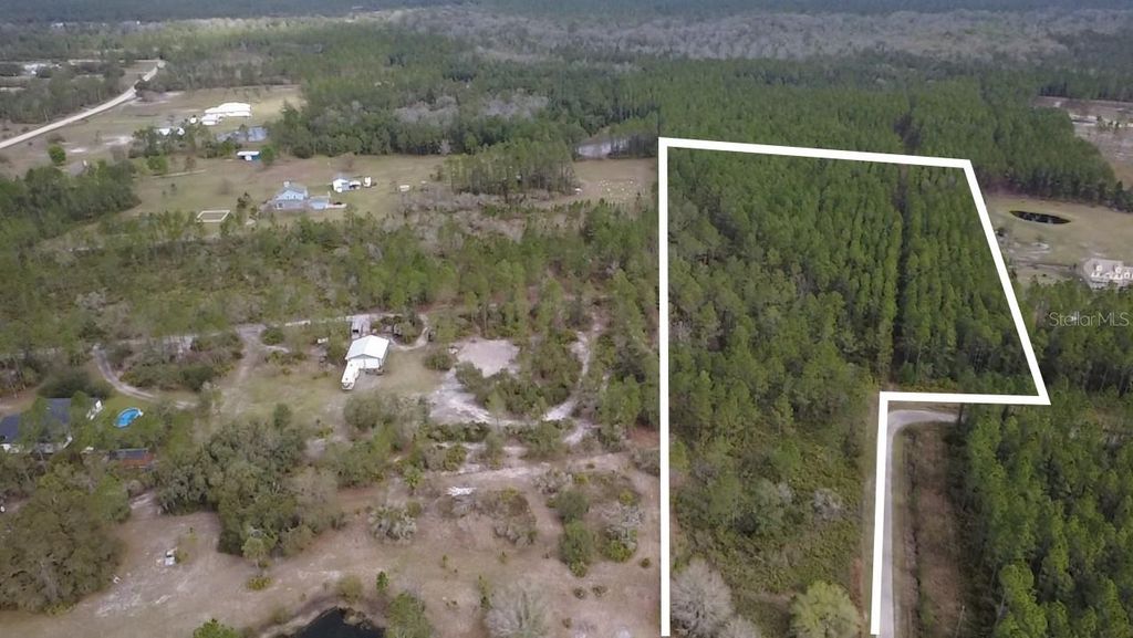 Photo of Wild Cur Road, Pierson, FL 32180 (MLS # TB8486943)