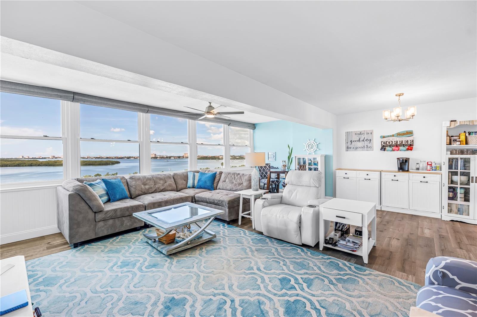 7200 SUNSHINE SKYWAY LANE S 8B