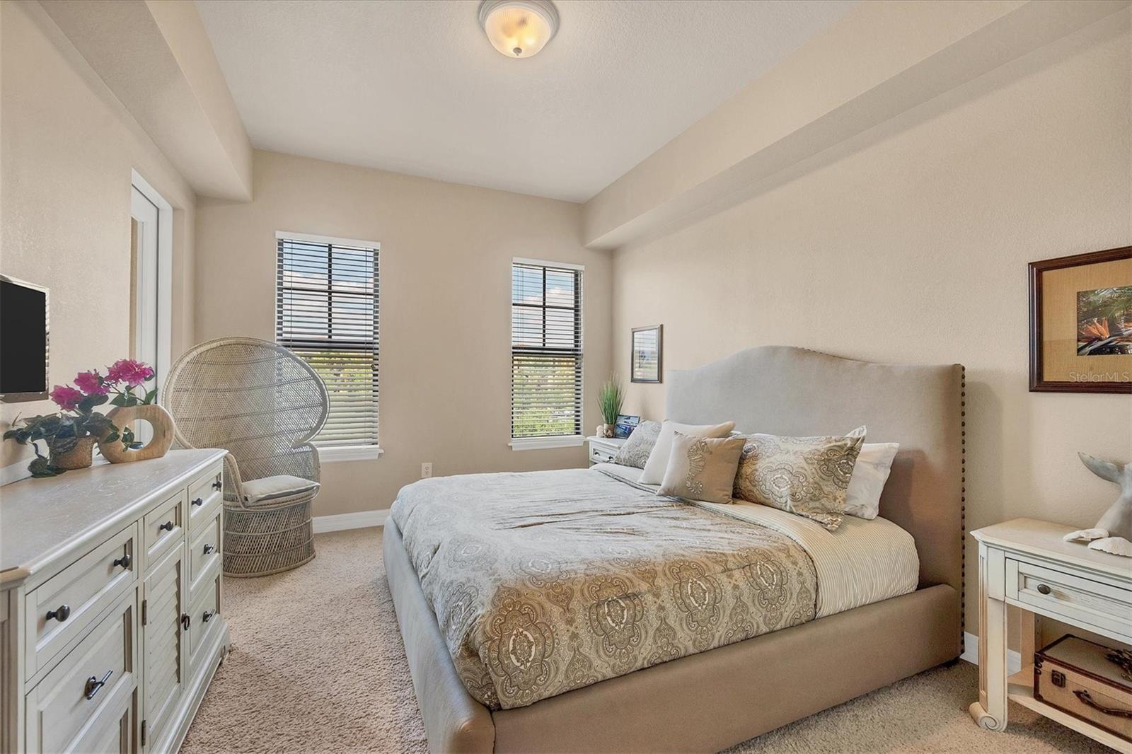 97 VIVANTE BOULEVARD 306