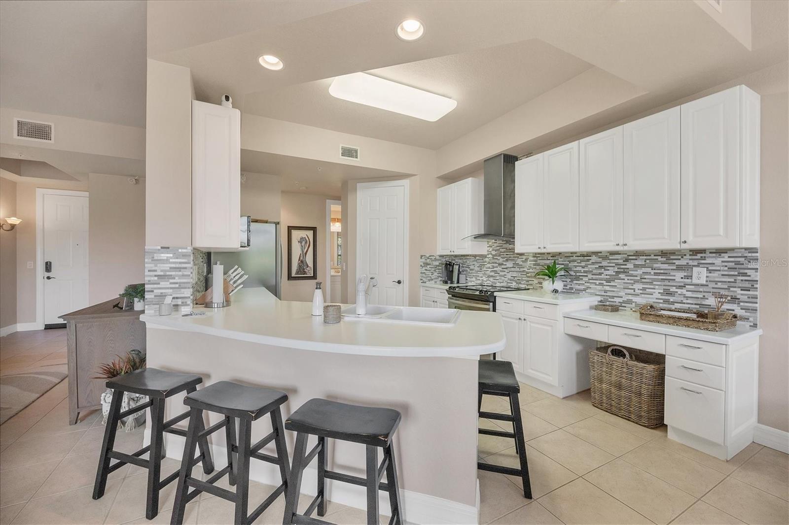 97 VIVANTE BOULEVARD 306