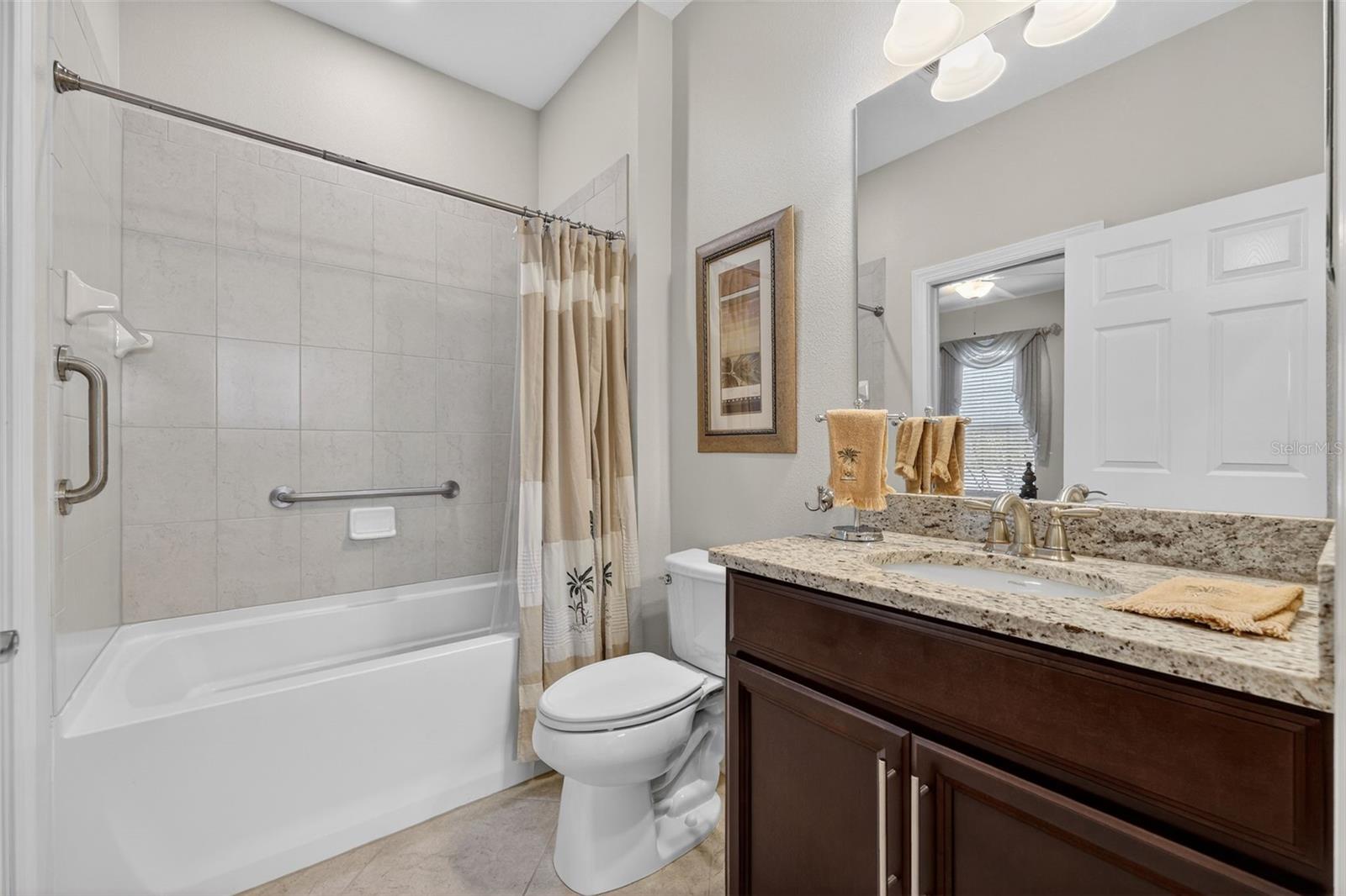 ESPLANADE PH I - Residential