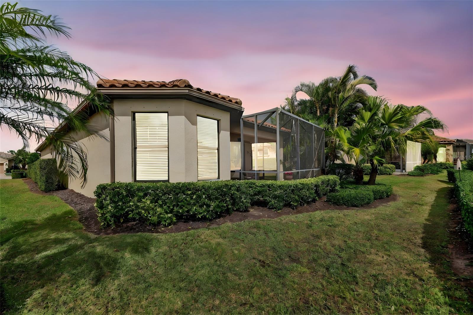 ESPLANADE PH I - Residential