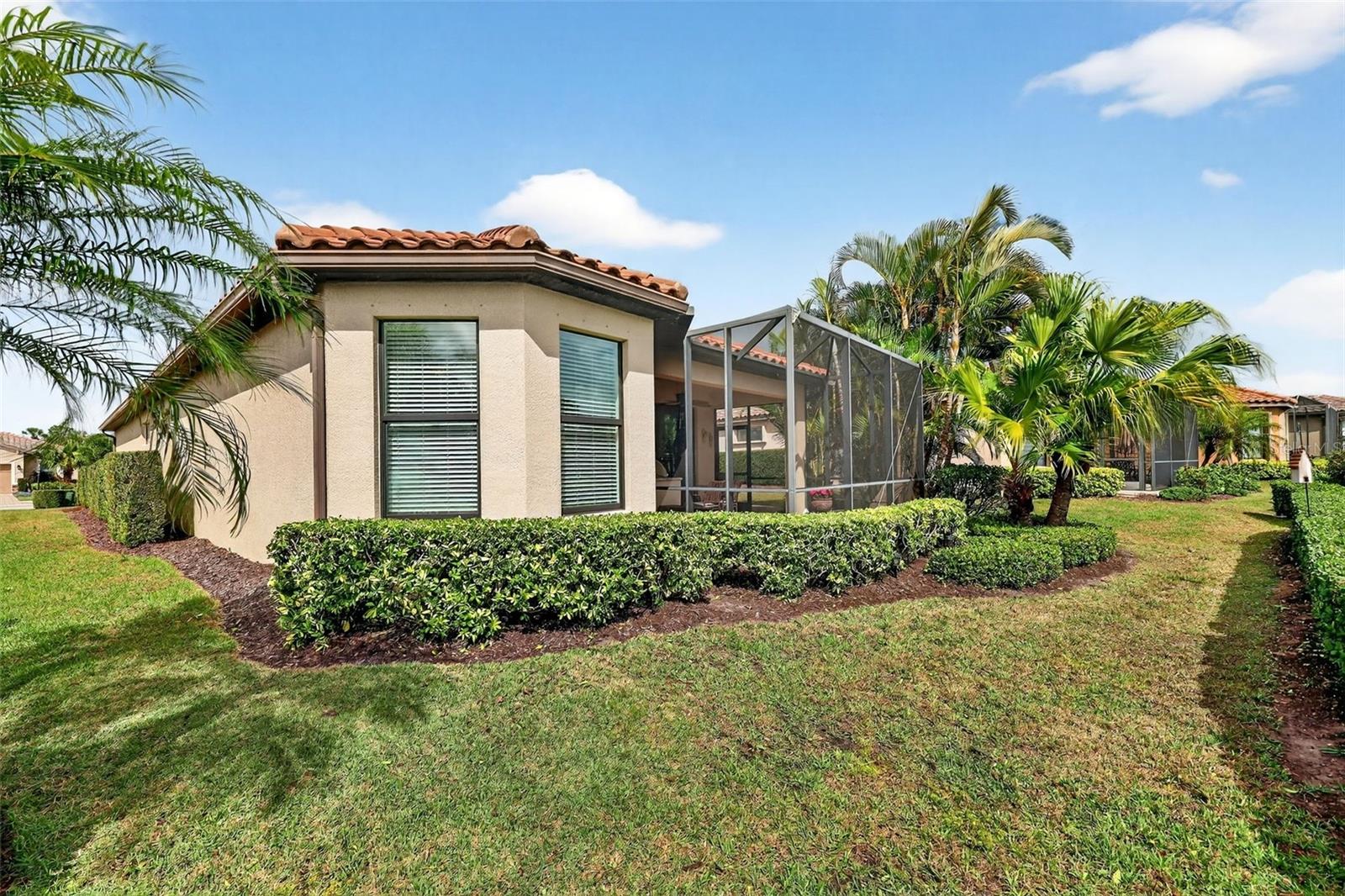 ESPLANADE PH I - Residential