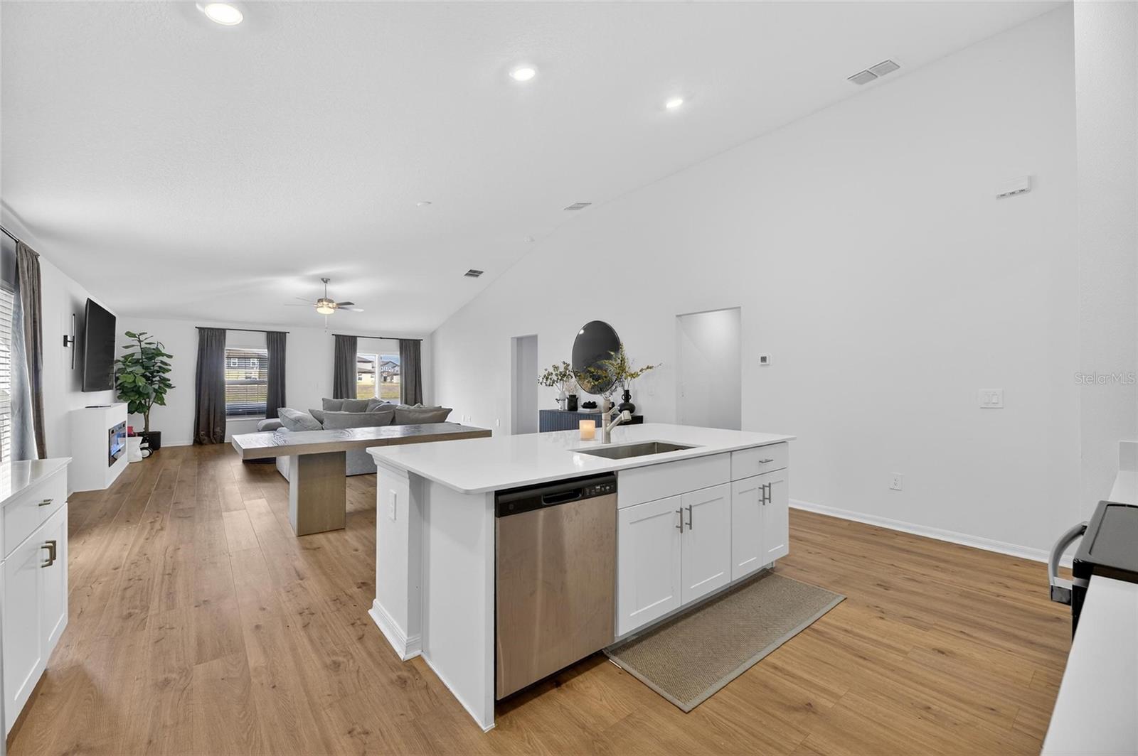 BALM GROVE WEST - Residential