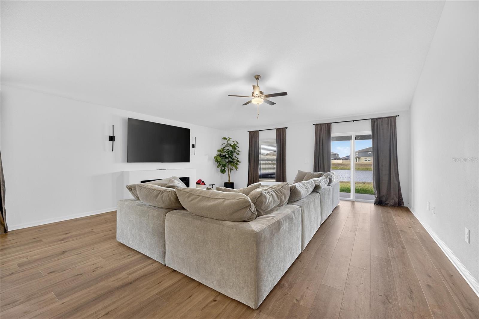 BALM GROVE WEST - Residential