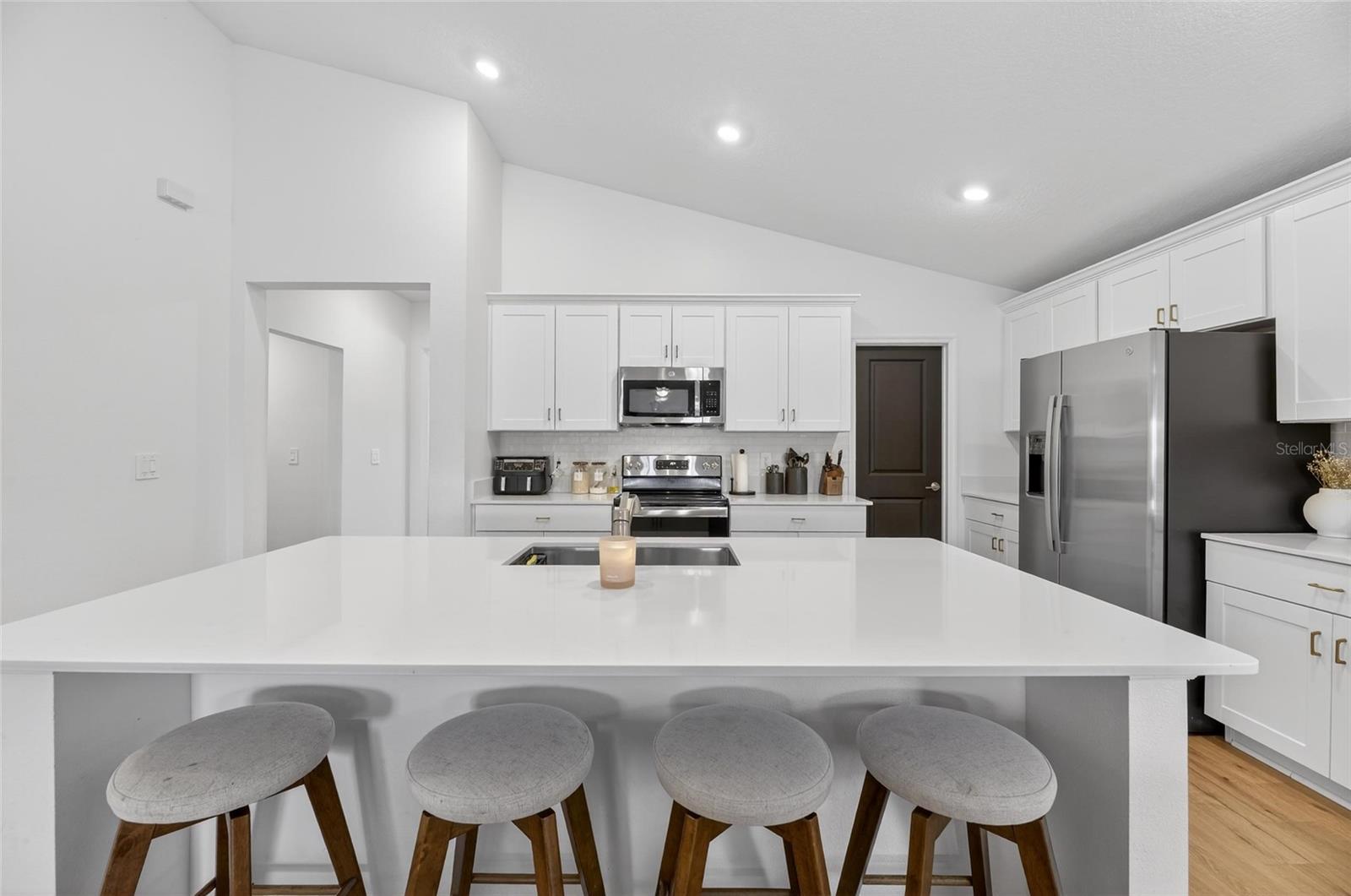 BALM GROVE WEST - Residential