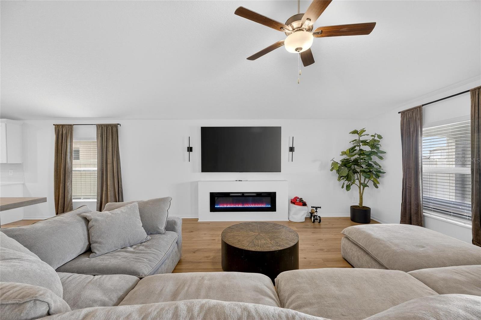 BALM GROVE WEST - Residential