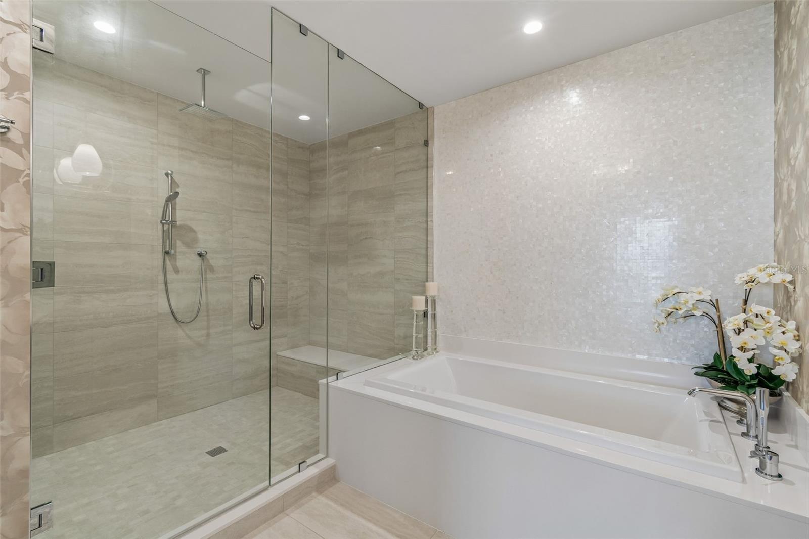 HYDE PARK HOUSE CONDOMINIUM - Residential