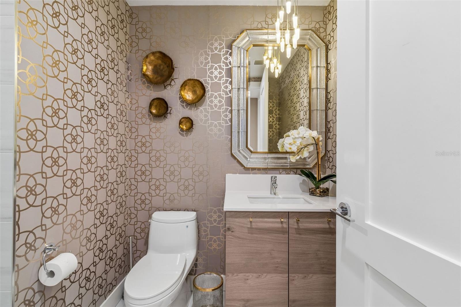 2103 BAYSHORE BOULEVARD 1203