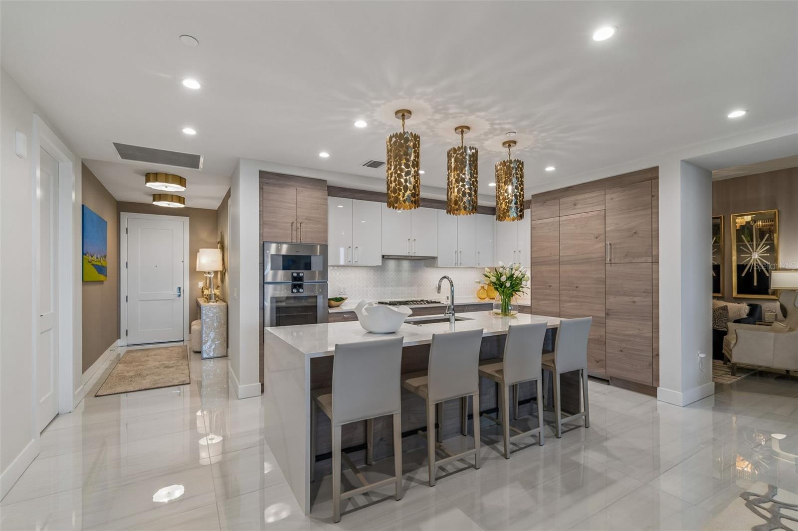 2103 BAYSHORE BOULEVARD 1203