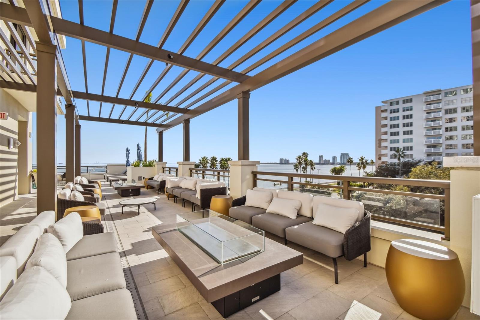 HYDE PARK HOUSE CONDOMINIUM - Residential