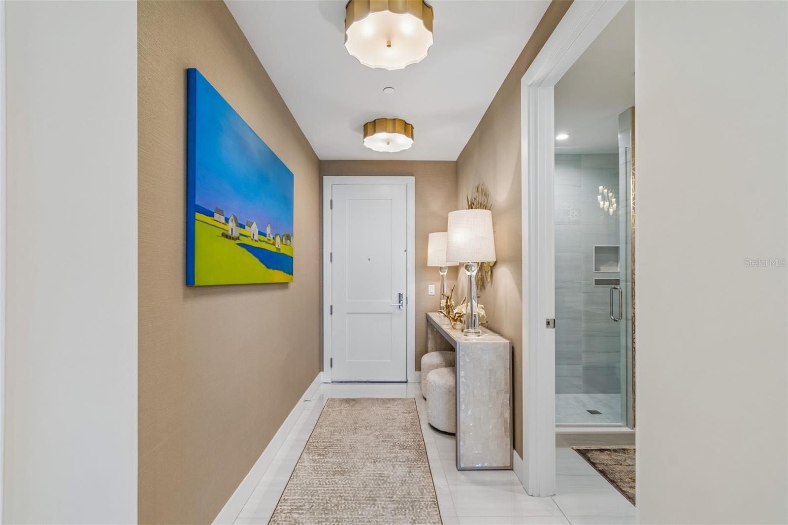HYDE PARK HOUSE CONDOMINIUM - Residential