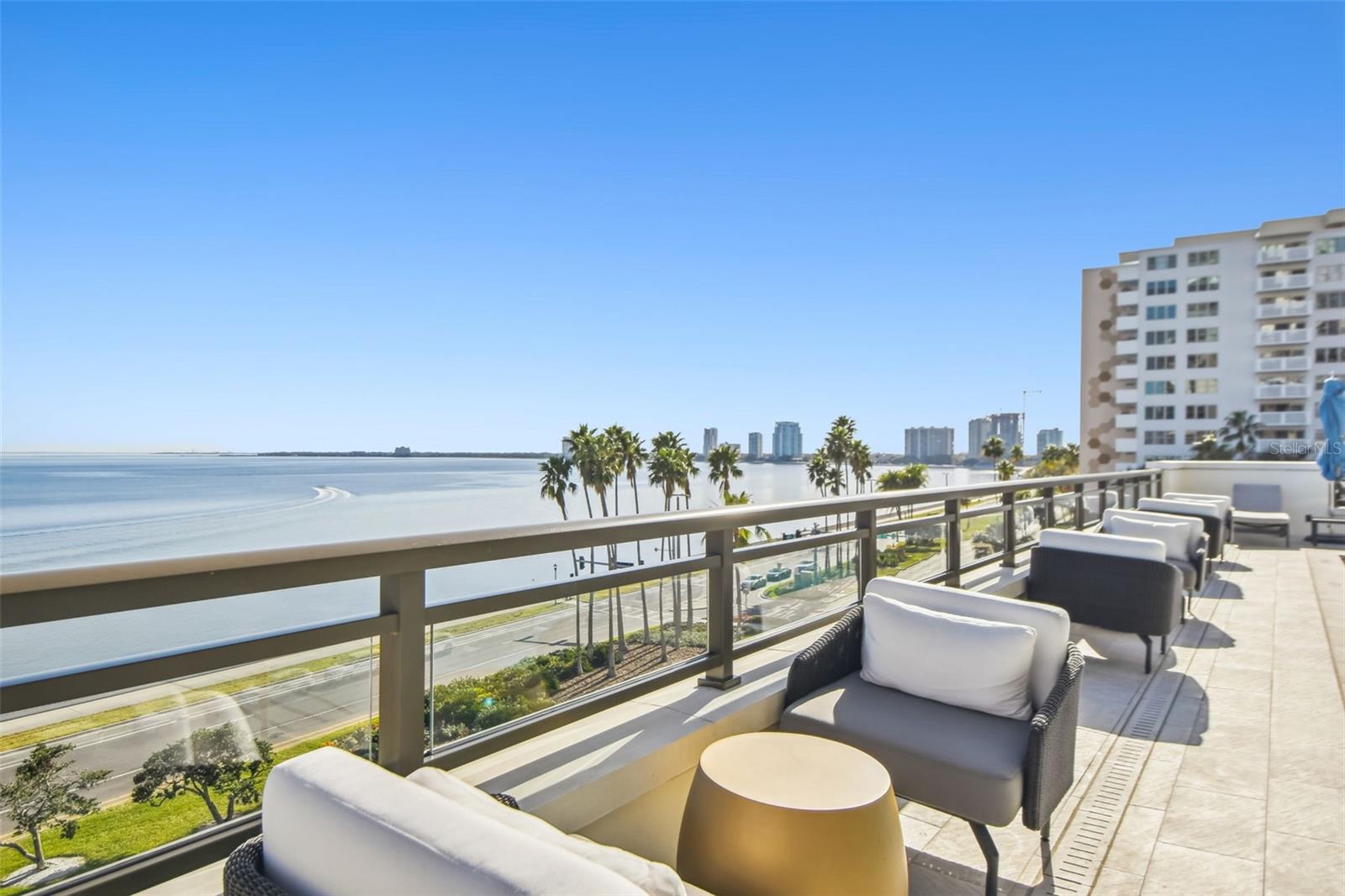 HYDE PARK HOUSE CONDOMINIUM - Residential