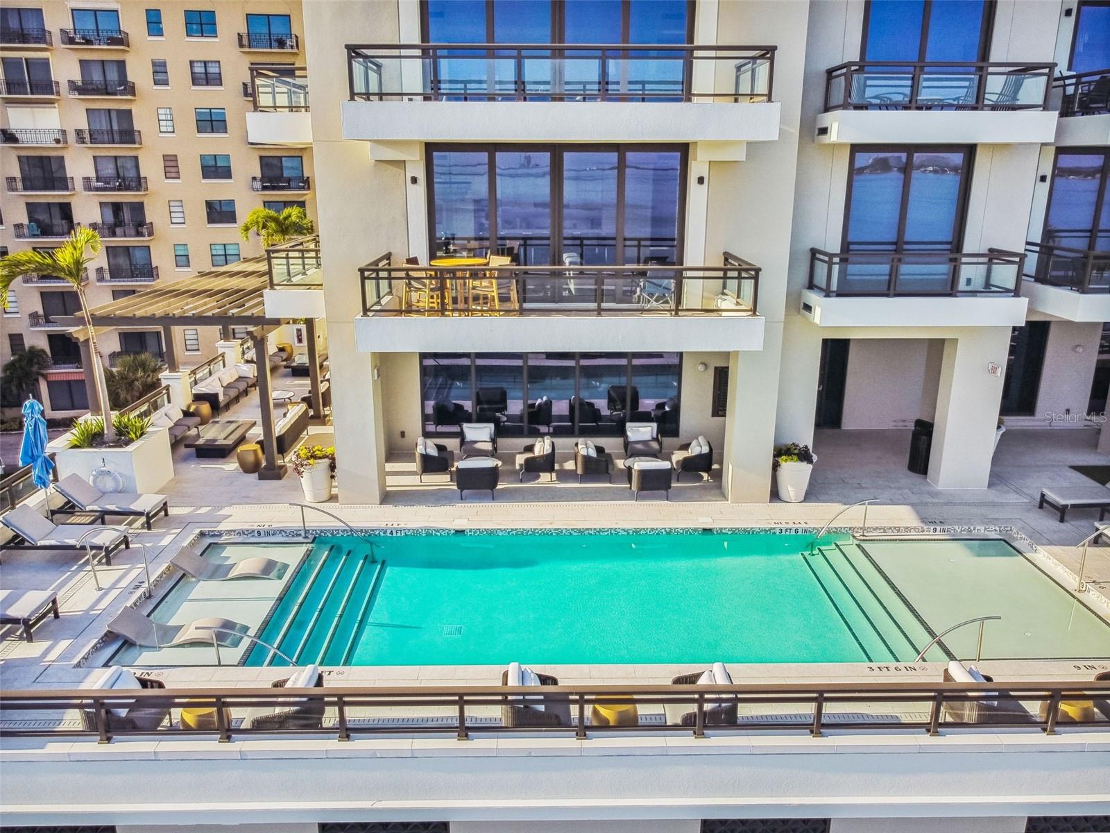 HYDE PARK HOUSE CONDOMINIUM - Residential