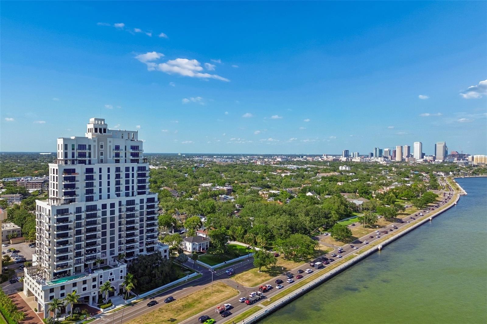 HYDE PARK HOUSE CONDOMINIUM - Residential