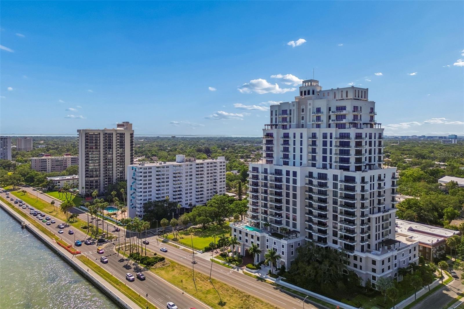 HYDE PARK HOUSE CONDOMINIUM - Residential