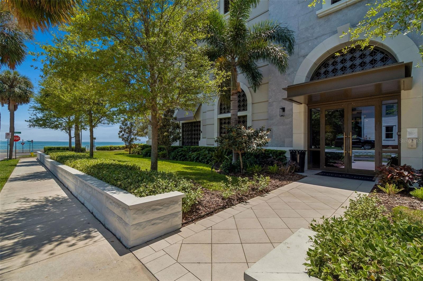 2103 BAYSHORE BOULEVARD 1203