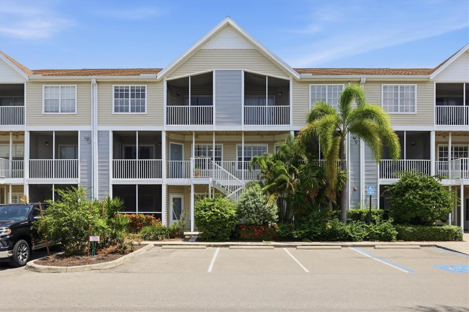 850 S TAMIAMI TRAIL 224