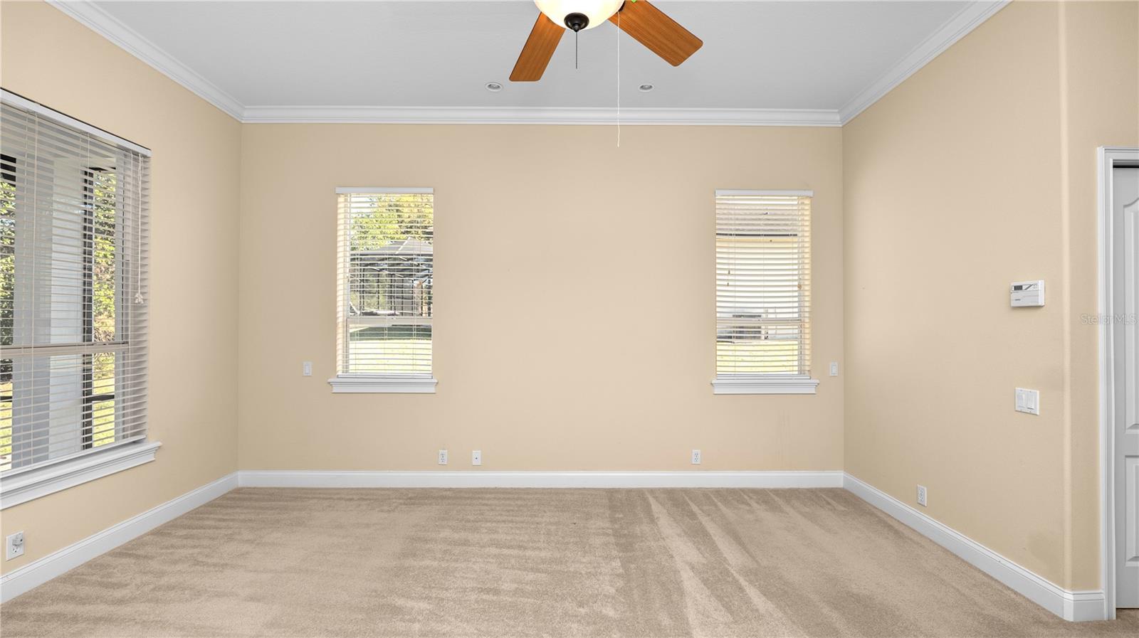 SUMMERGLEN - Residential