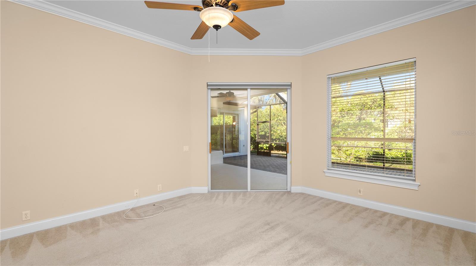 SUMMERGLEN - Residential