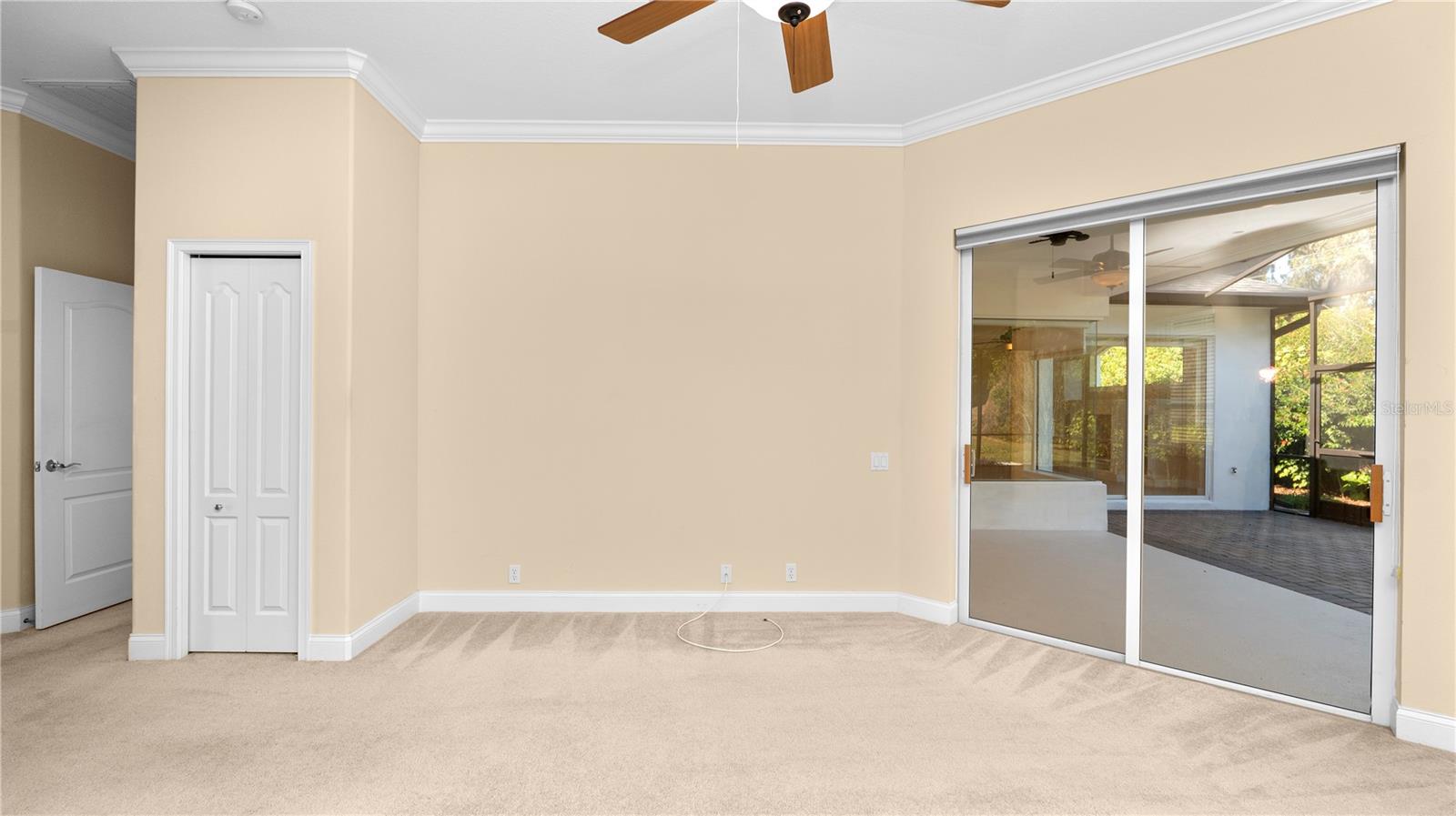 SUMMERGLEN - Residential