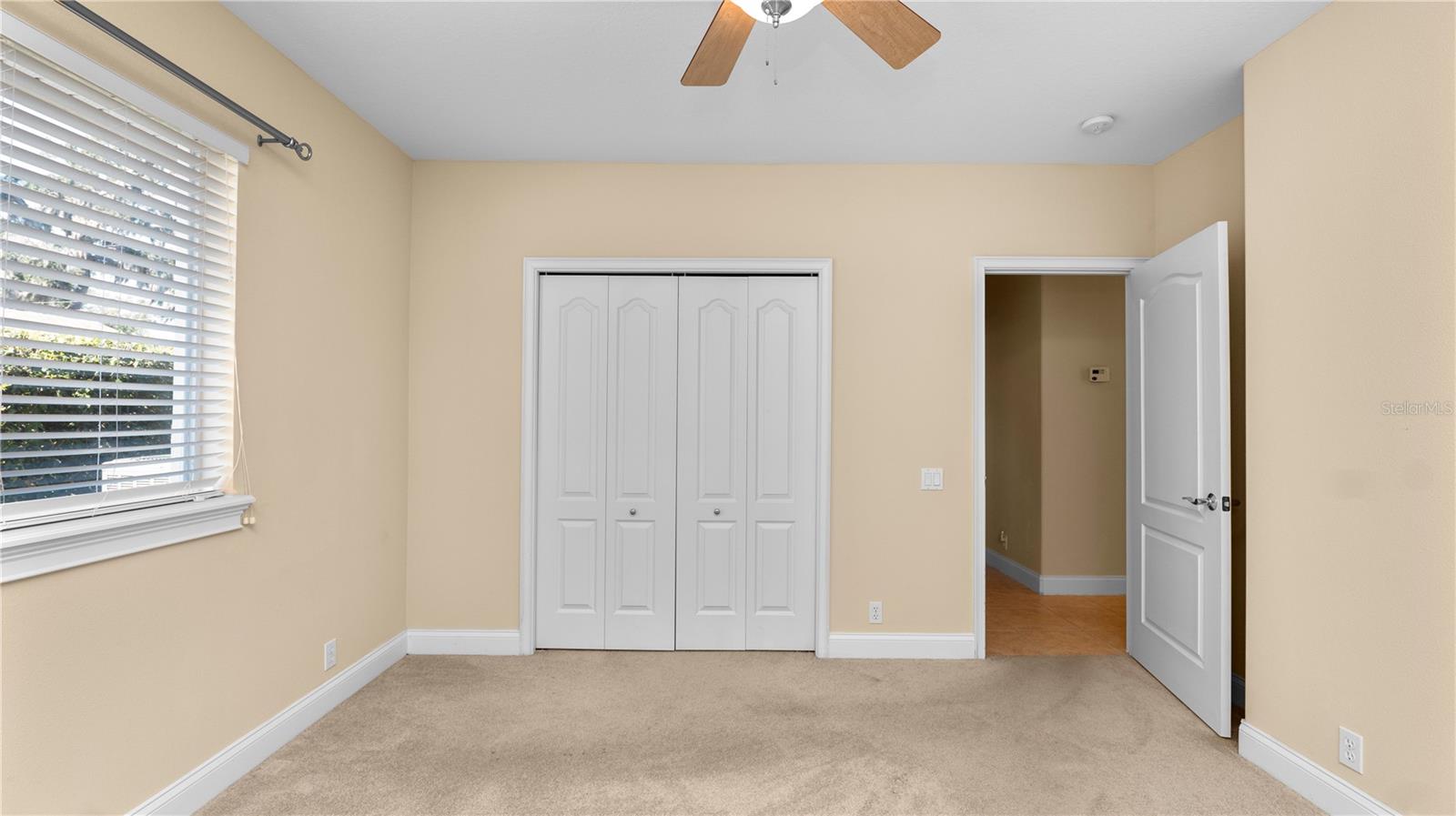 SUMMERGLEN - Residential