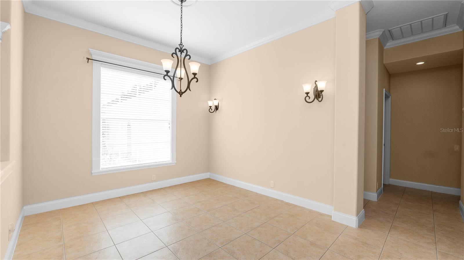 SUMMERGLEN - Residential