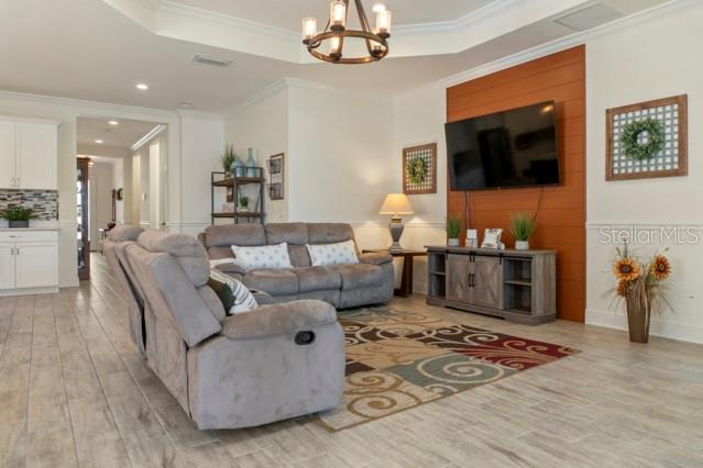 RIDGE AT CROSSING CREEK PH II - Residential