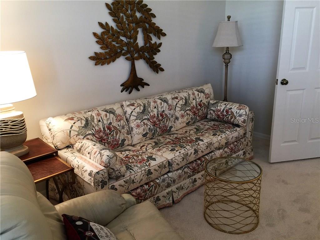 VENICE GOLF & COUNTRY CLUB - Residential Lease