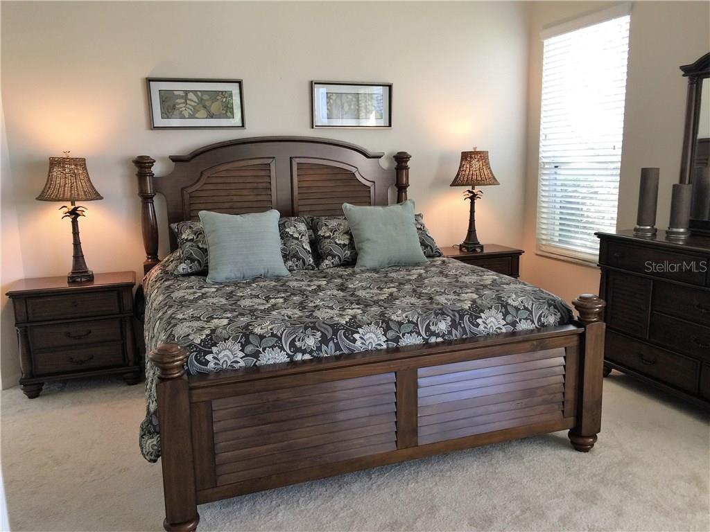 VENICE GOLF & COUNTRY CLUB - Residential Lease